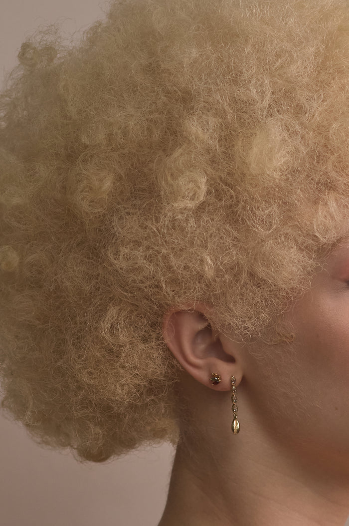 THE COWRIE Sapphire Drop Earrings I