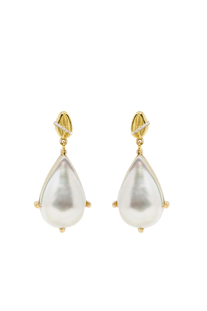 THE COWRIE Diamond and Pearl Drop Earrings