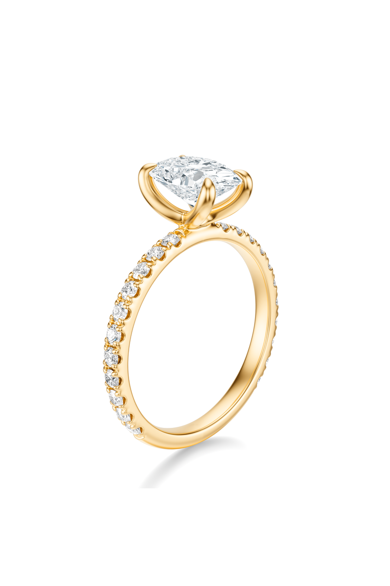 THE PAULINE Oval Pave Ring