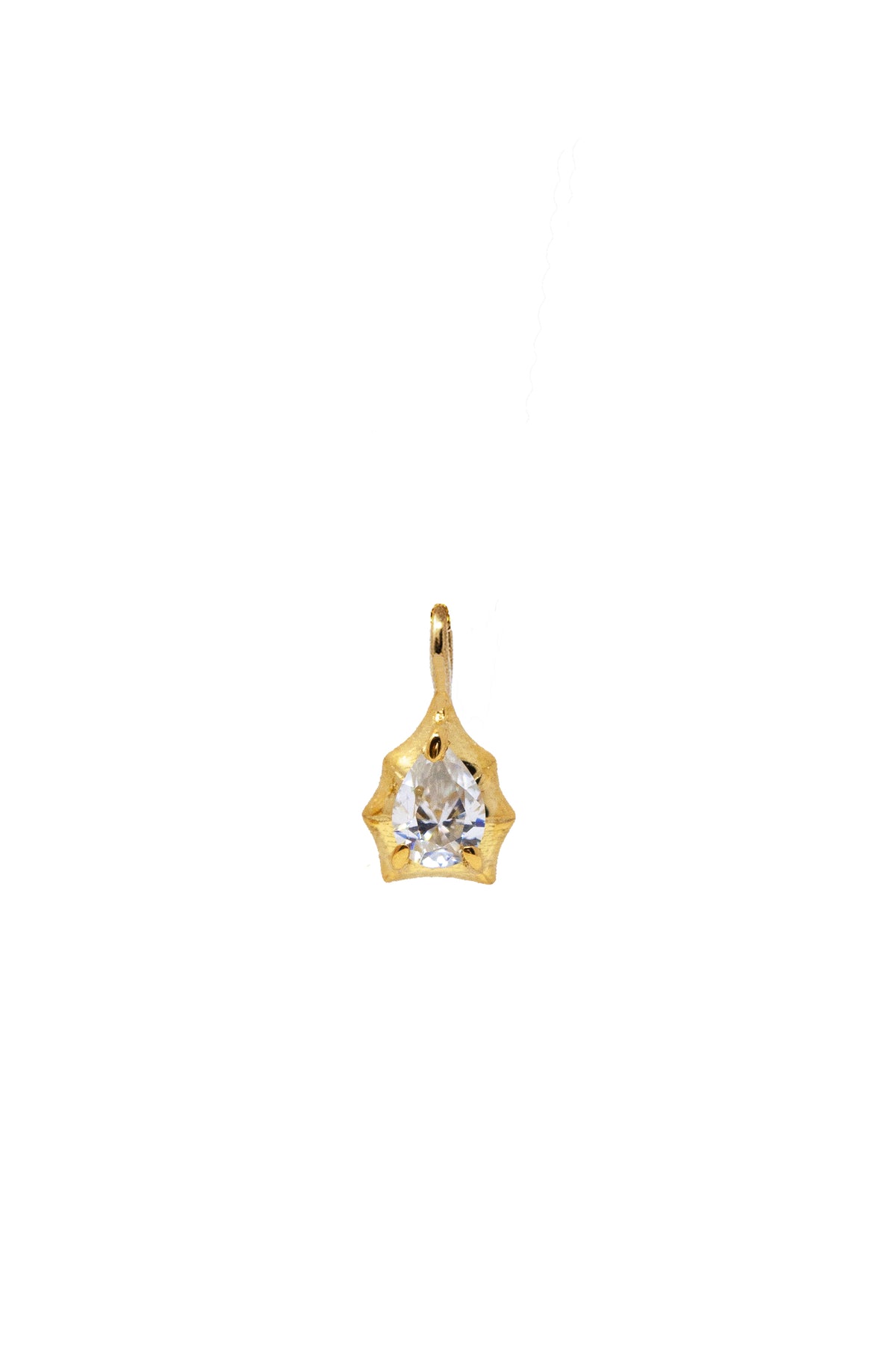 THE BAMBOO Pear Sapphire Solitaire Pendant