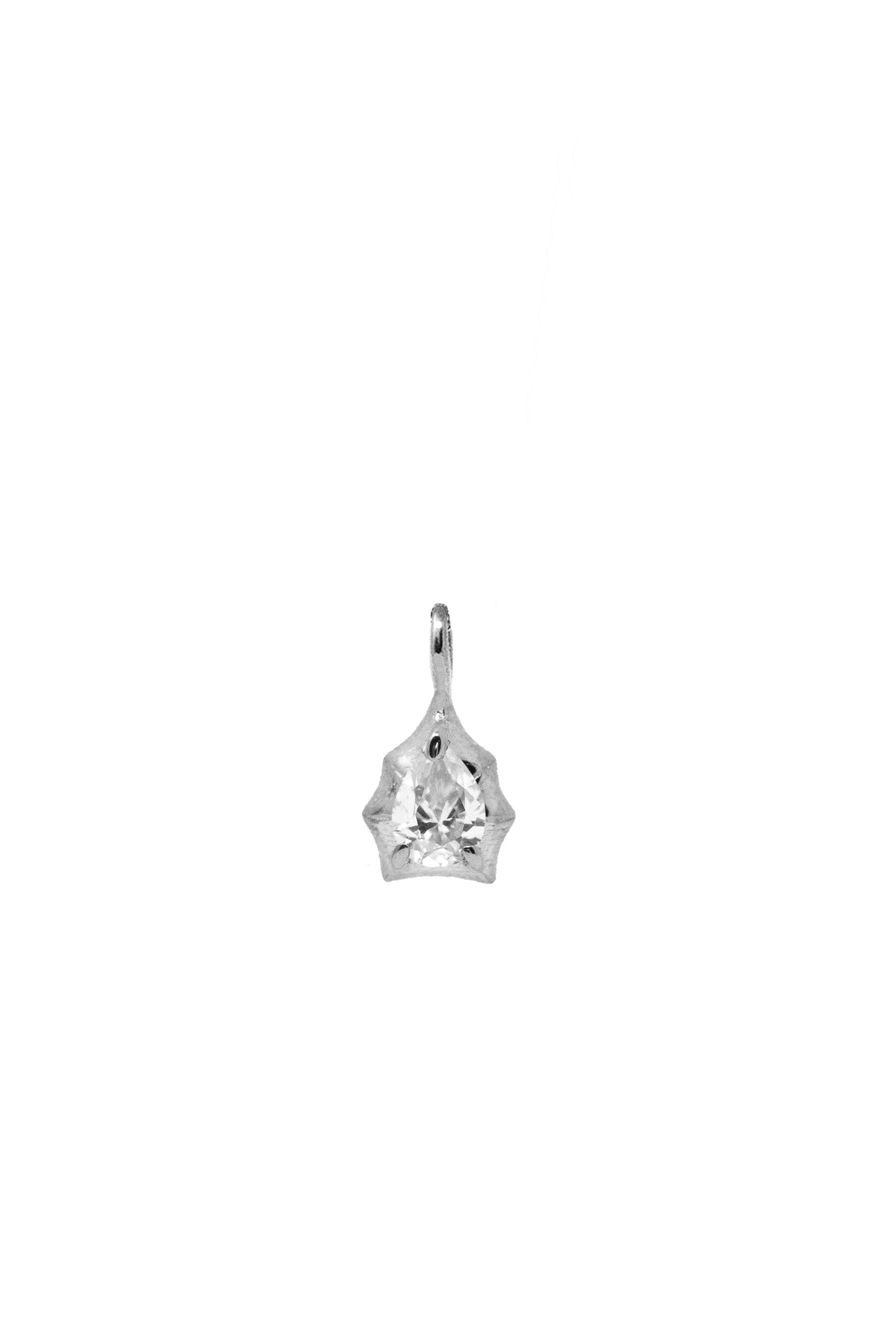 THE BAMBOO Pear Sapphire Solitaire Pendant