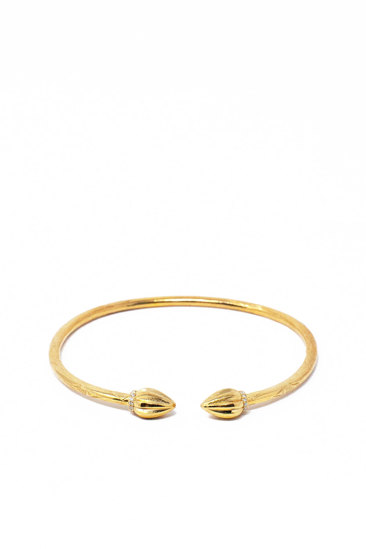 THE DIAMOND Pave Caribbean Bangle