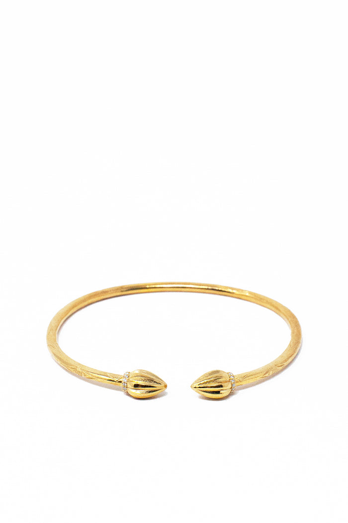 THE DIAMOND Pave Caribbean Bangle