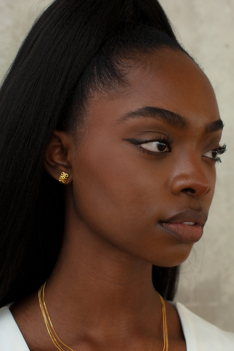 THE DWENNIMMEN Adinkra Stud Earrings